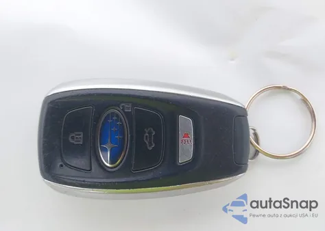 2015 Subaru Legacy 3.6R Limited из США, поврежденный, VIN 4S3BNEN68F3037535